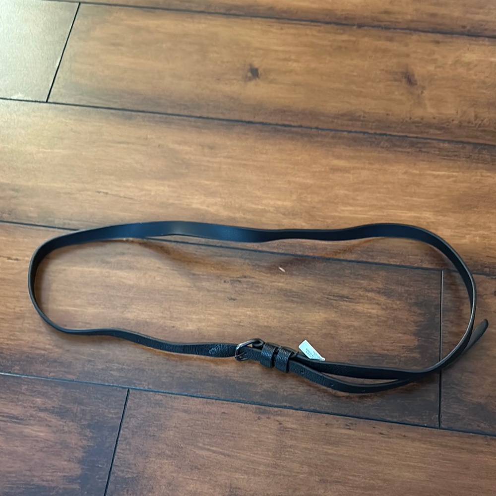 SHEIN Black Women's Belt